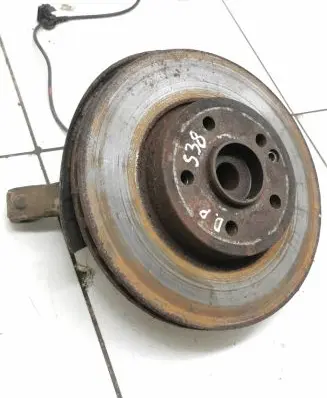 Mercedes-Benz Vito Viano W639 Front wheel hub spindle knuckle