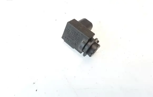 Audi A3 S3 A3 Sportback 8P Air quality sensor 4B0907659A