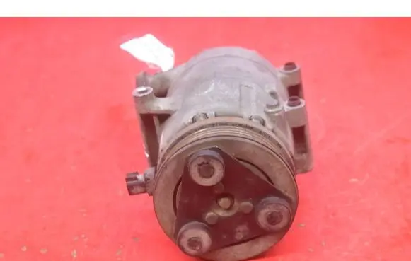 Ford Focus C-MAX Air conditioning (A/C) compressor (pump)