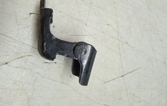 Renault Megane III Front door lower hinge 804200003R