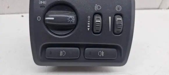 Volvo XC70 Light switch 9441233