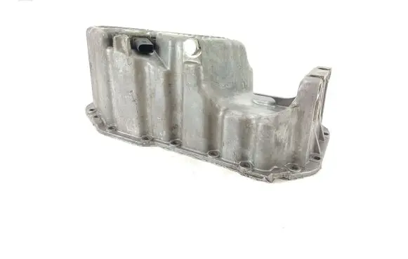 Volkswagen Polo VI Oil sump 