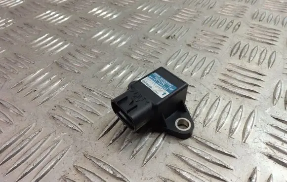 Lexus GS 300 350 430 450H Acceleration sensor 8919150020