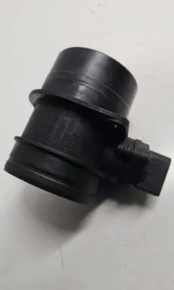 Volkswagen PASSAT B6 Mass air flow meter