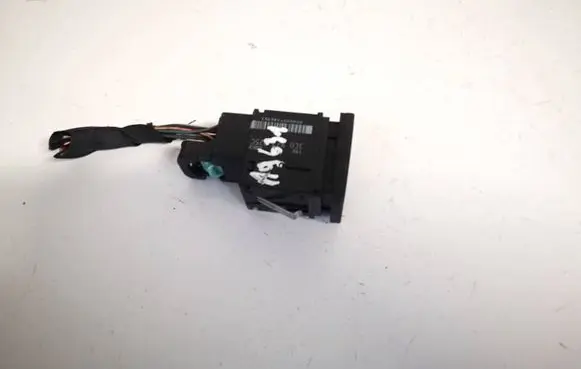 Volkswagen PASSAT B6 Hand parking brake switch 3c0927225c