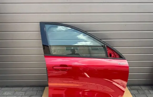 Ford Kuga III Front door