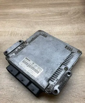 Renault Espace IV Engine control unit/module ECU 8200309318 081011325