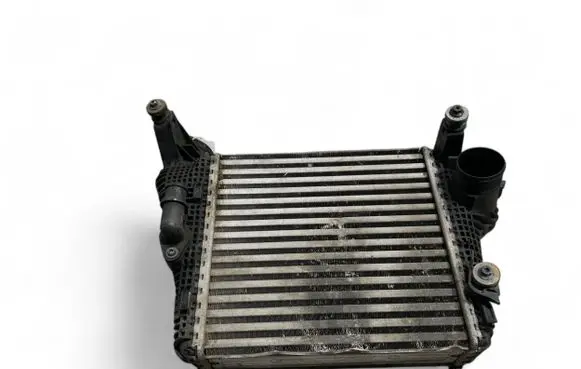 Porsche Macan (95B) Intercooler radiator 95B145803B