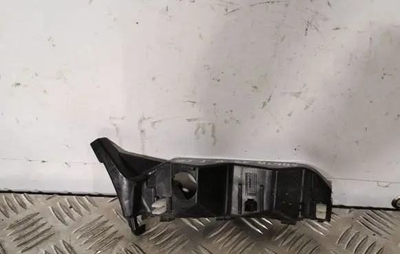 Hyundai Santa Fe Front bumper mounting bracket 86551S2000