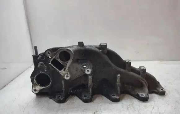 Nissan Qashqai+2 Intake manifold 140030286R
