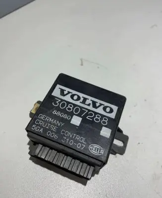 Volvo S40, V40 Cruise control unit/module 30807288 88080 5GA00631007