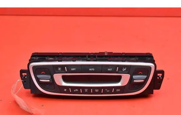 Renault Megane III Climate control unit 275100007R