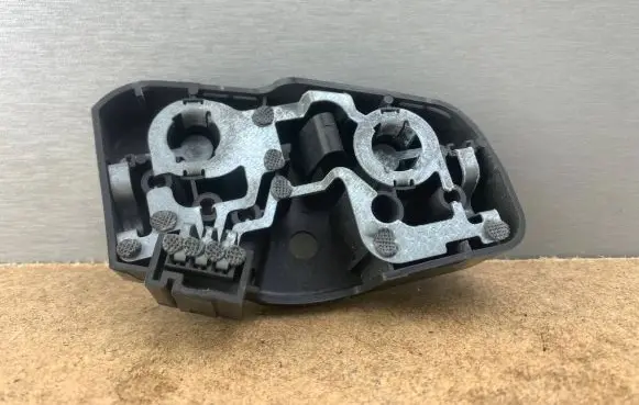 BMW 3 E46 Tail light bulb cover holder 6907938 63216907938 63217165744