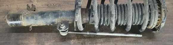 Peugeot 2008 I Front shock absorber with coil spring 9810915480