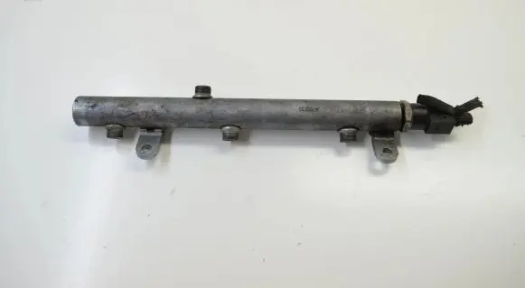 Mercedes-Benz ML W164 Fuel main line pipe A6420700695
