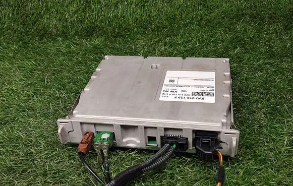 Audi Q7 4M CD/DVD changer 8V0919129F 8V0919129D