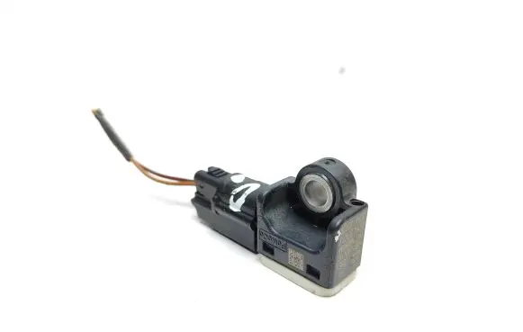 Volvo V60 Airbag deployment crash/impact sensor 330518660