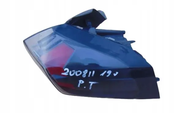 Peugeot 2008 II Rear/tail lights