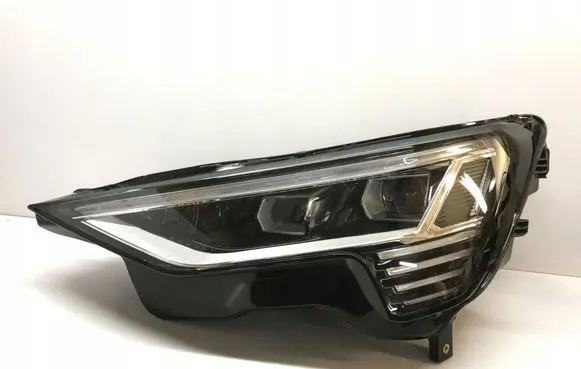 Audi e-tron Headlights/headlamps set 