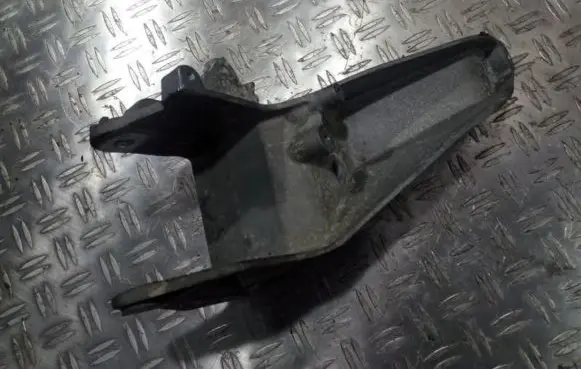 Mini One - Cooper R50 - 53 Engine mounting bracket 22116756221