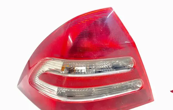 Mercedes-Benz C W203 Rear/tail lights 2038200164