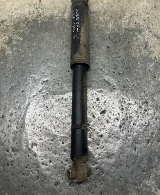 Toyota Auris 150 Rear shock absorber/damper