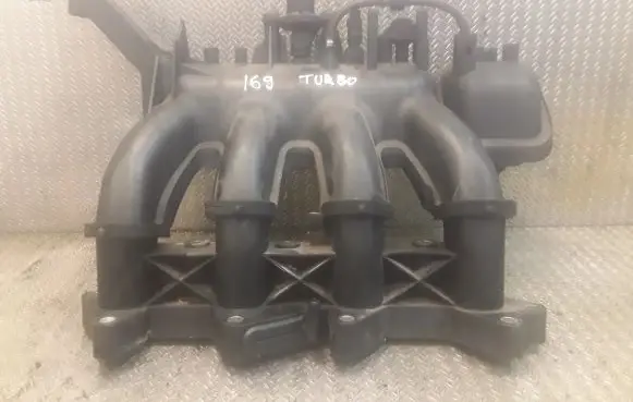 Mercedes-Benz A W169 Intake manifold 2661410501 A2661410501