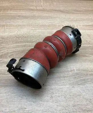BMW 5 F10 F11 Intercooler hose/pipe 7805401 11279410