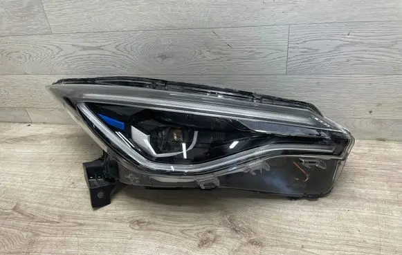 Renault Zoe Headlight/headlamp 260102384R 1006E003