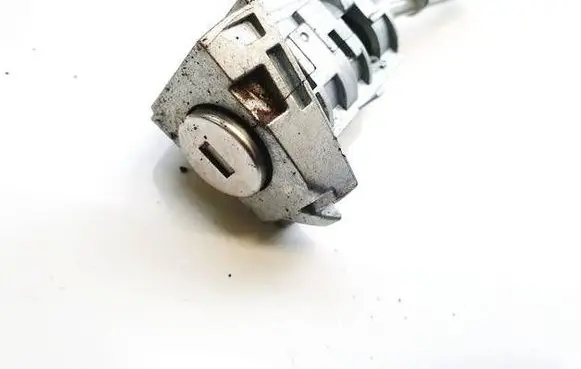Renault Austral Front door lock (next to the handle) 409857 7591