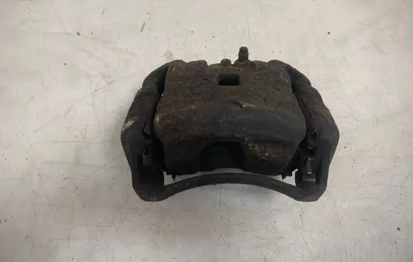 Nissan Tiida C11 Front brake caliper