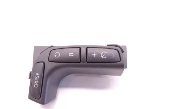 Volvo V70 Steering wheel buttons/switches 9452797 D43