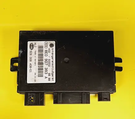 Audi A4 S4 B6 8E 8H Tow bar trailer control unit/module 8E0907383A