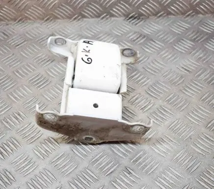 Opel Vivaro Rear door lower hinge