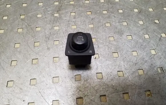 Opel Antara Wing mirror switch 200003118