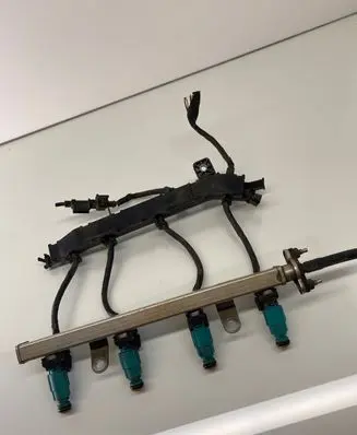 Hyundai i20 (PB PBT) Fuel injectors set 3531003000