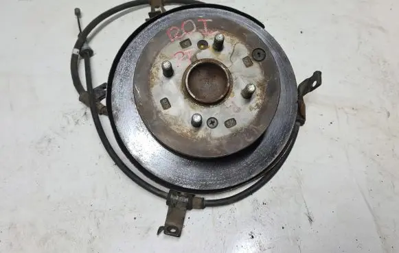 Hyundai i20 (PB PBT) Rear wheel hub