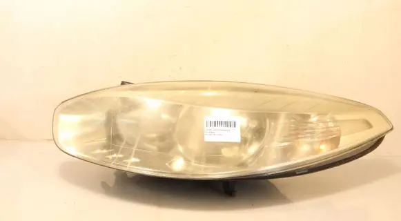 Renault Fluence Headlight/headlamp
