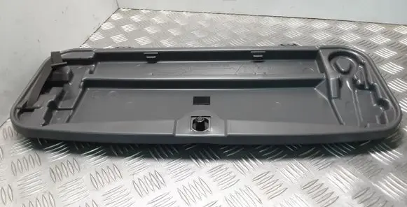 BMW 7 F01 F02 F03 F04 Tool box 6784442 71118784442