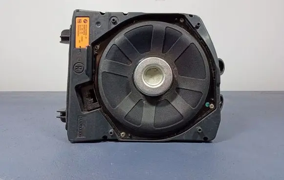 BMW 2 F44 Subwoofer speaker 2622666