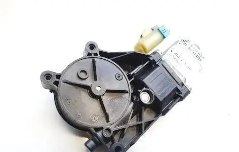 Chevrolet Cruze Rear door window regulator motor