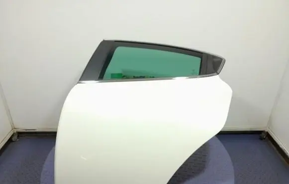 Alfa Romeo Giulietta Rear door