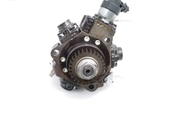 Opel Movano B Fuel injection high pressure pump H8201045496 0445010250