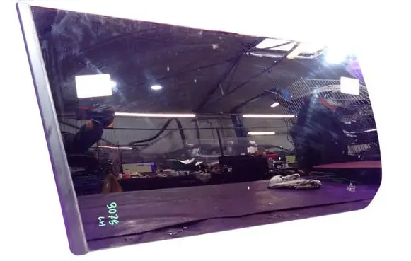 Chrysler Challenger Rear side window