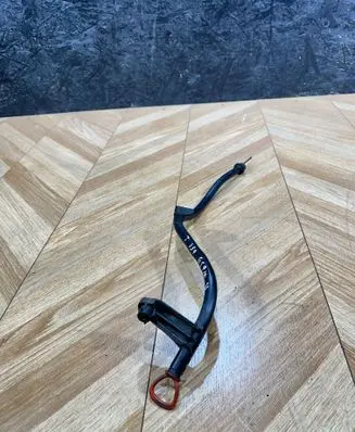 Mercedes-Benz Vito Viano W639 Oil level dip stick A6510101124 A6510900138