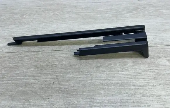 Porsche Panamera (971) Front passenger seat rail trim 971881480A
