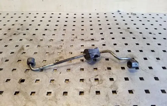 BMW X3 E83 Fuel line pipe