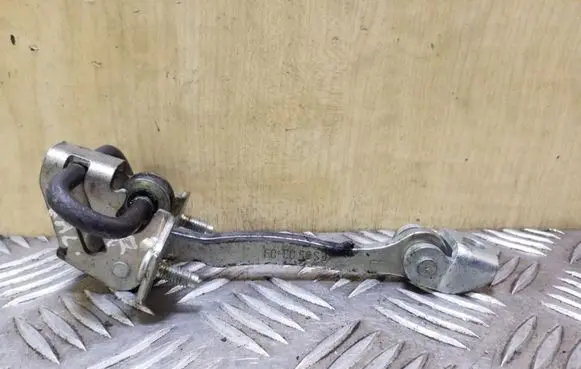Opel Vectra C Rear door check strap stopper 09229751