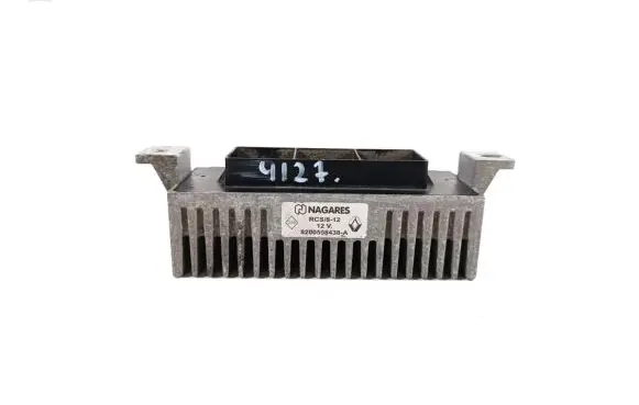 Renault Master III Glow plug pre-heat relay 8200558438A
