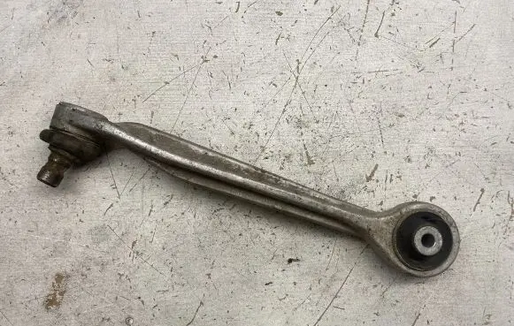 Audi A6 S6 C5 4B Front upper control arm/wishbone 11138
